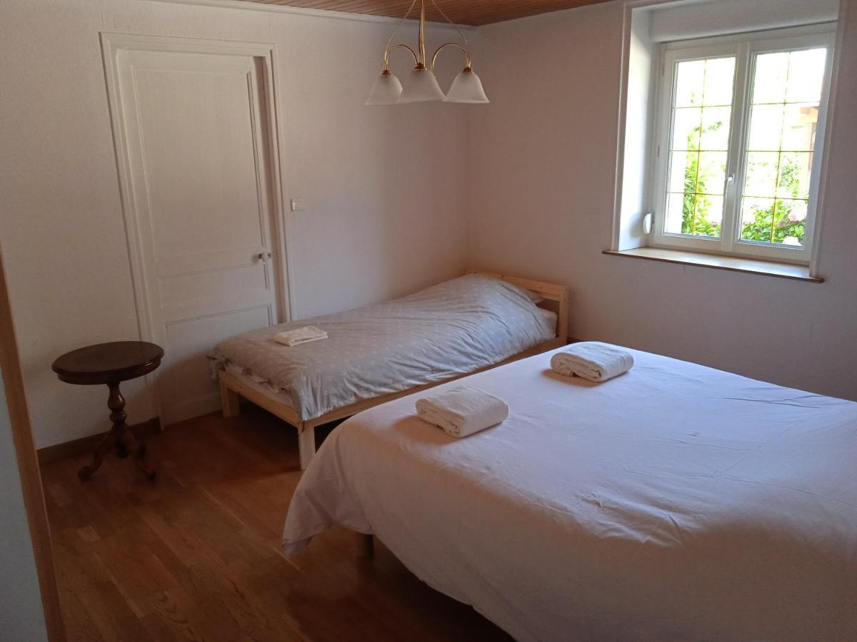 Les Jardins Des 3 Provinces- Gite Montcharvot Exterior foto