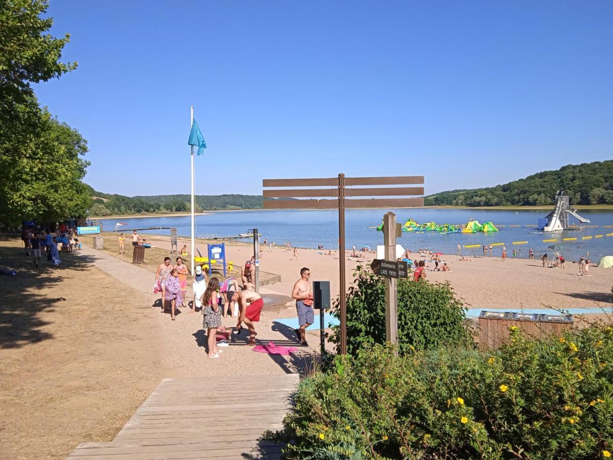 Les Jardins Des 3 Provinces- Gite Montcharvot Exterior foto